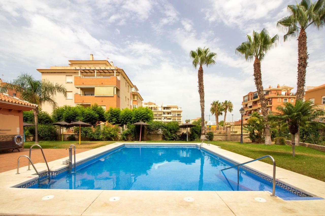 Ferienwohnung White Dreams Next To The Sea Algarrobo Costa Exterior foto